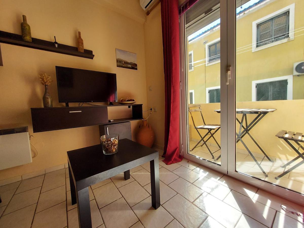 Menecrates Corfu Town Apartment Extérieur photo